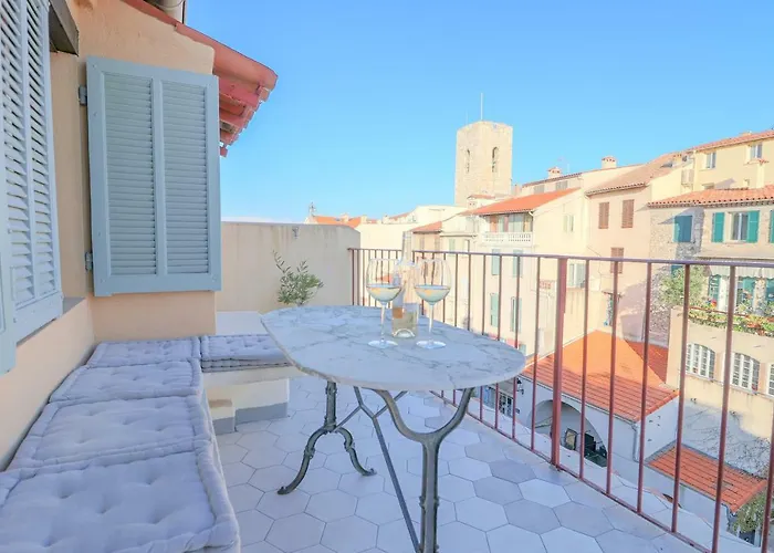 Clt - Unique Duplex & Terrace On The Provencal Market
